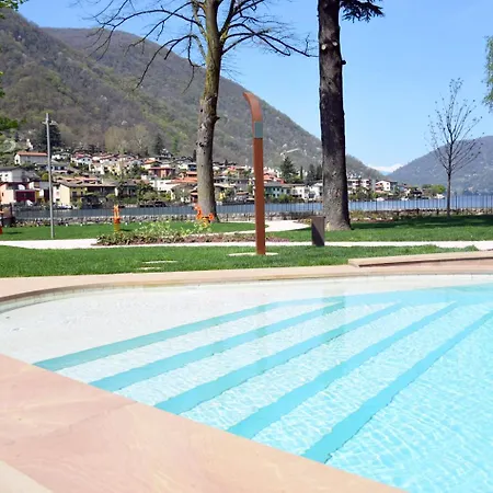 Villa Lakefront Riva San Vitale